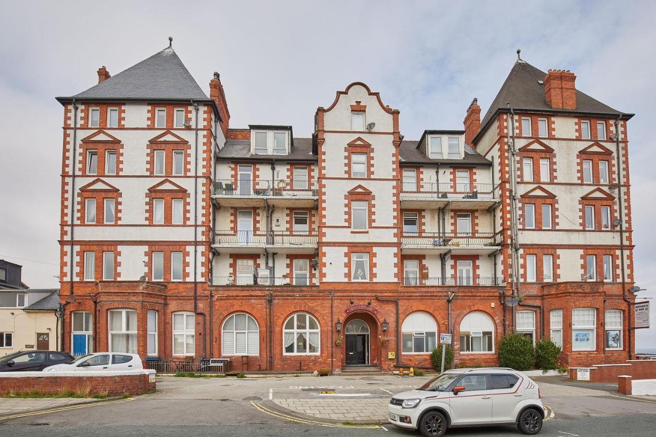 Host & Stay - 4 Metropole Towers Whitby Zewnętrze zdjęcie